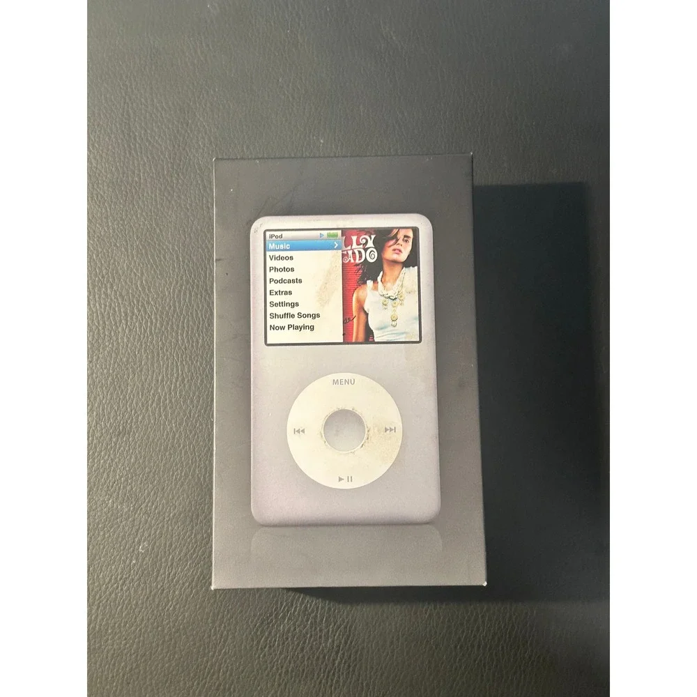 Apple iPod Classic 6th Generation 160GB Silver MP3 Player A1238 with Box
